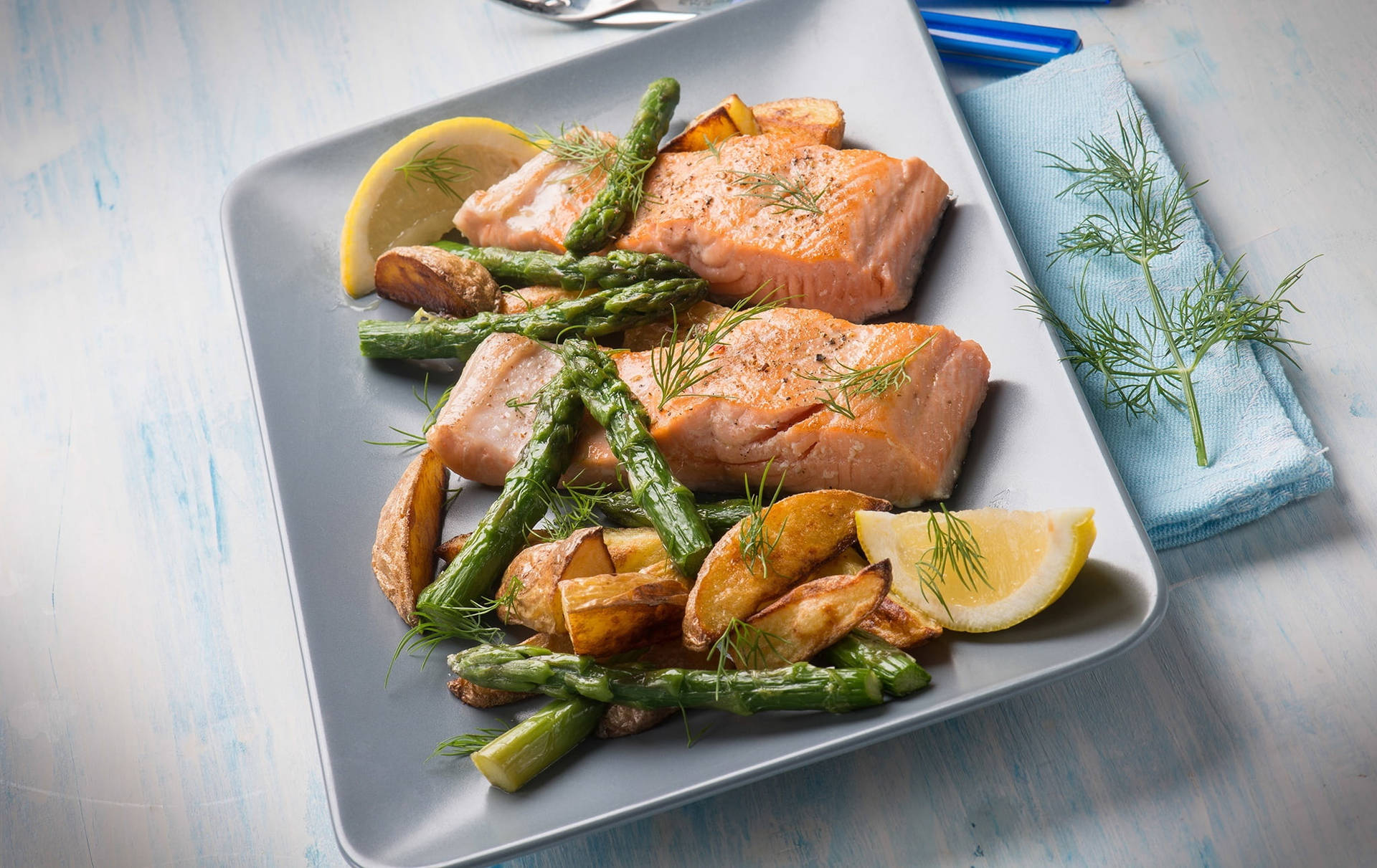 Salmon With Asparagus And Potato Wedges Wallpaper