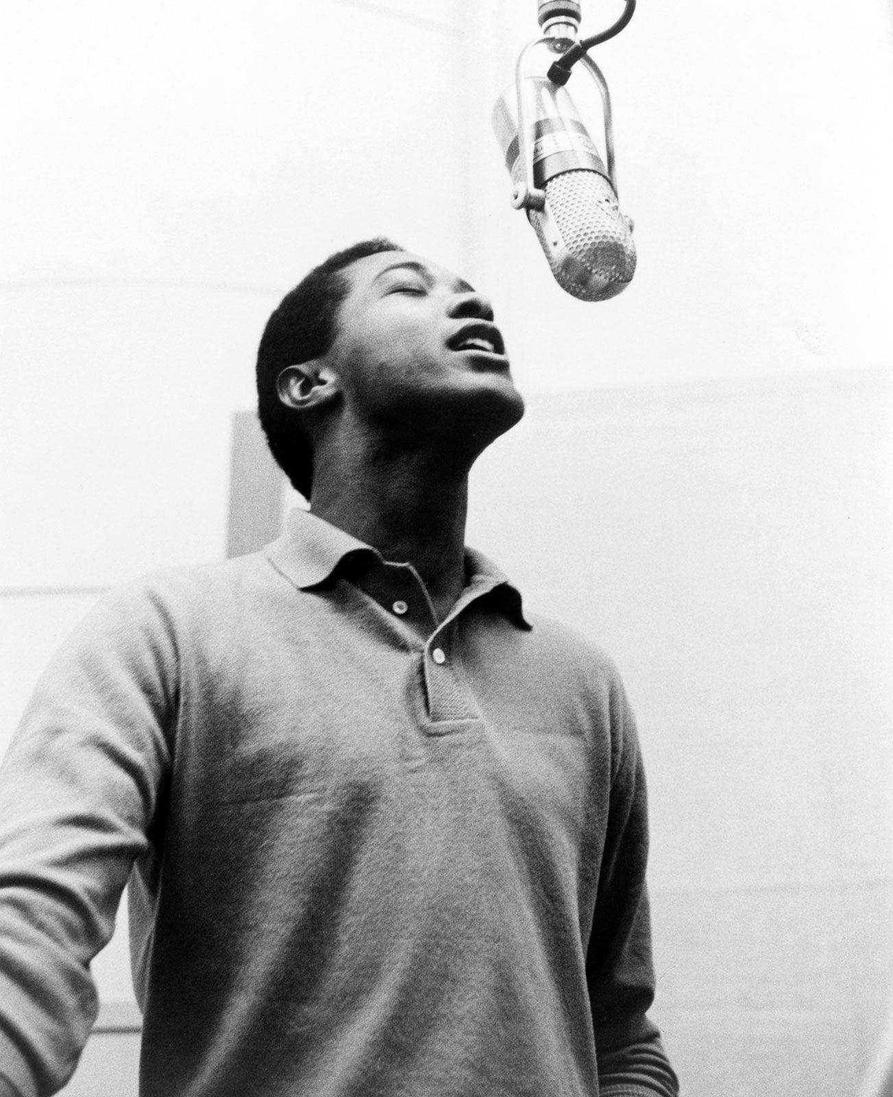 Download Legendary Soul Music Icon Sam Cooke In Recording Session Wallpaper 
