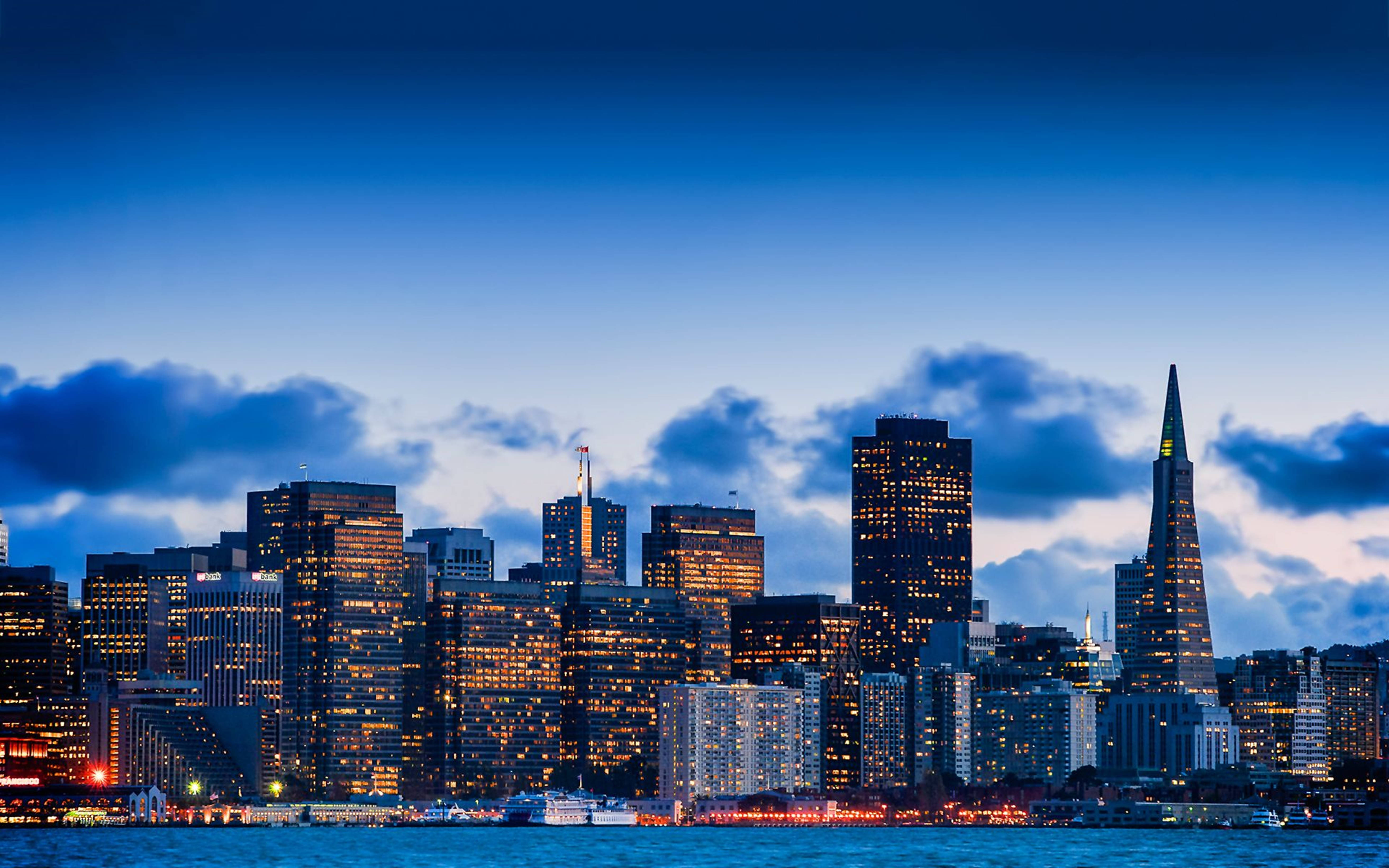San Francisco 4K Blue Skyline Wallpaper