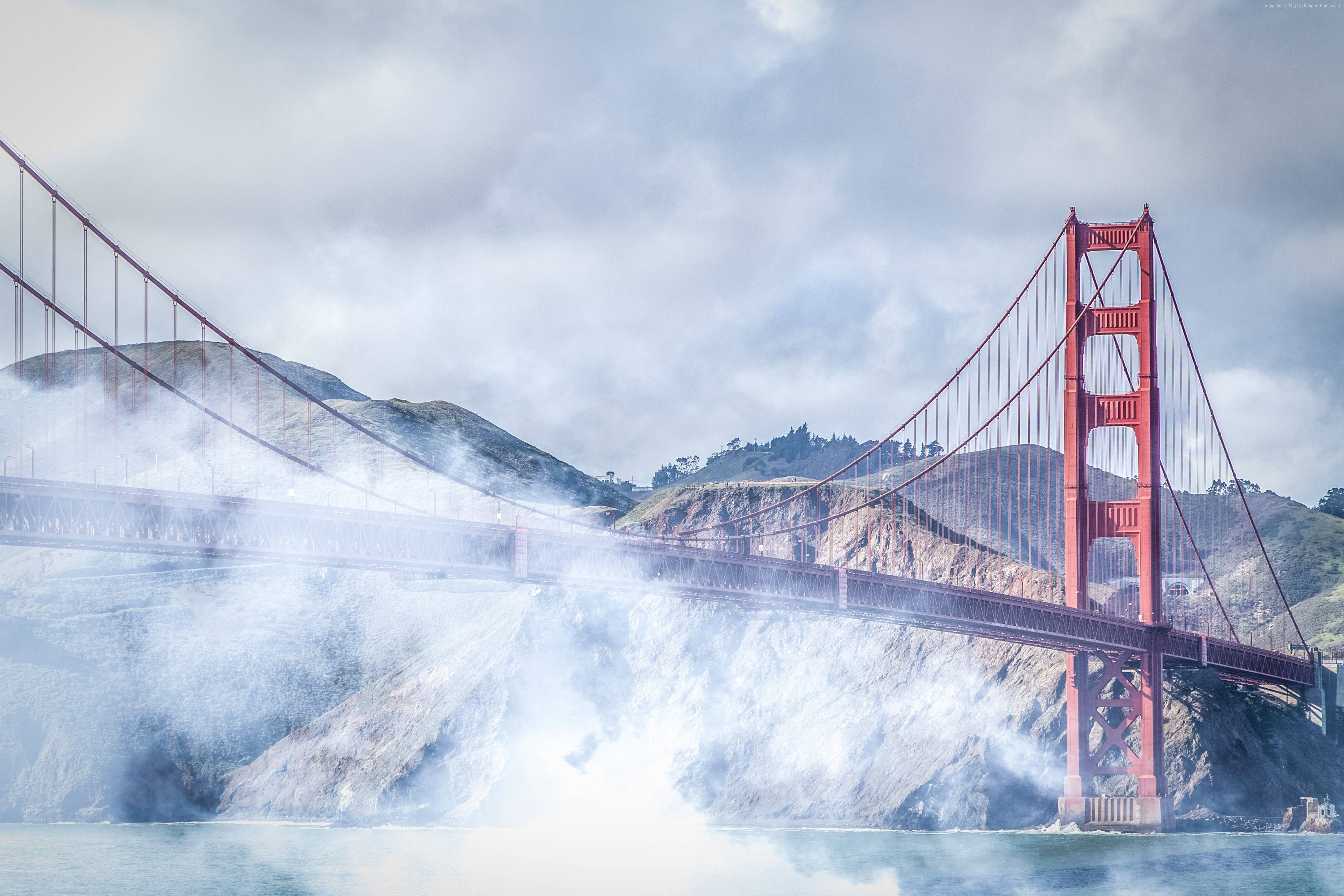 San Francisco 4K Foggy Bridge Wallpaper
