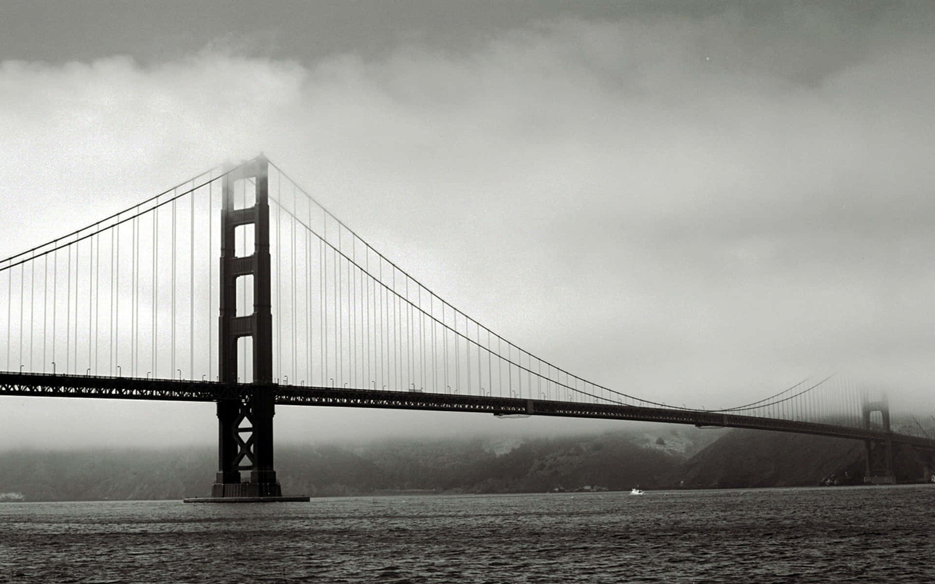 Cityscape of San Francisco in Black and White Wallpaper