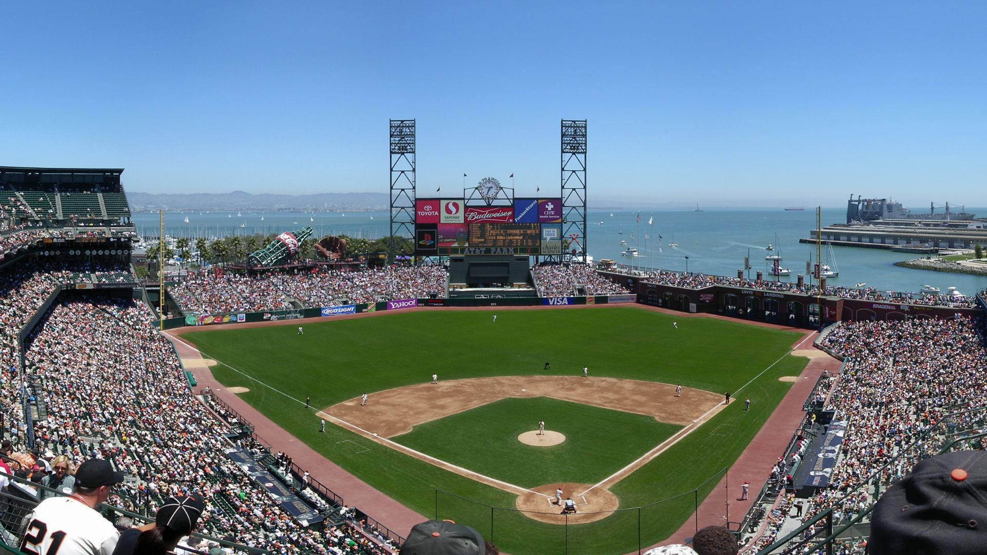 San Francisco Giants Baseball Match Field Wallpaper