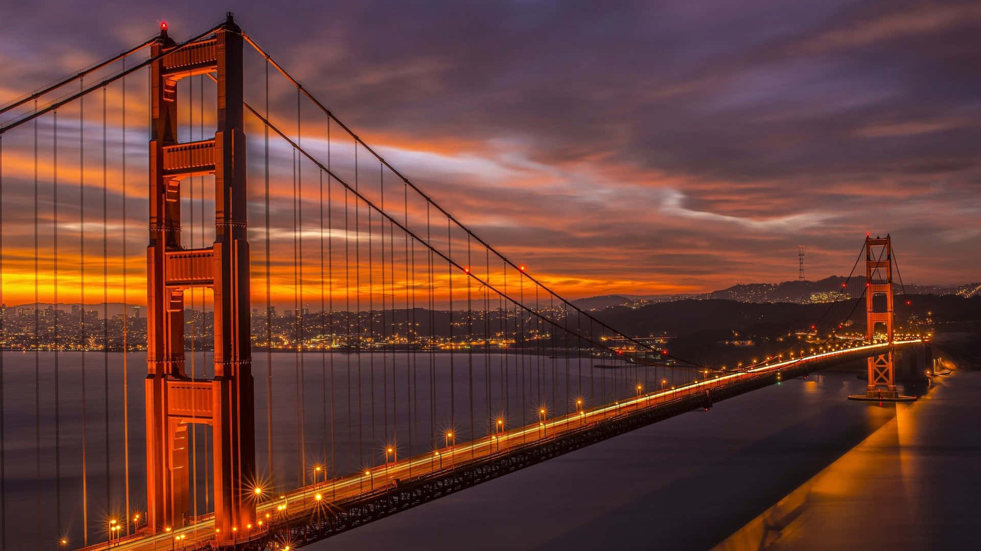 Explore San Francisco from the comfort of your laptop Wallpaper
