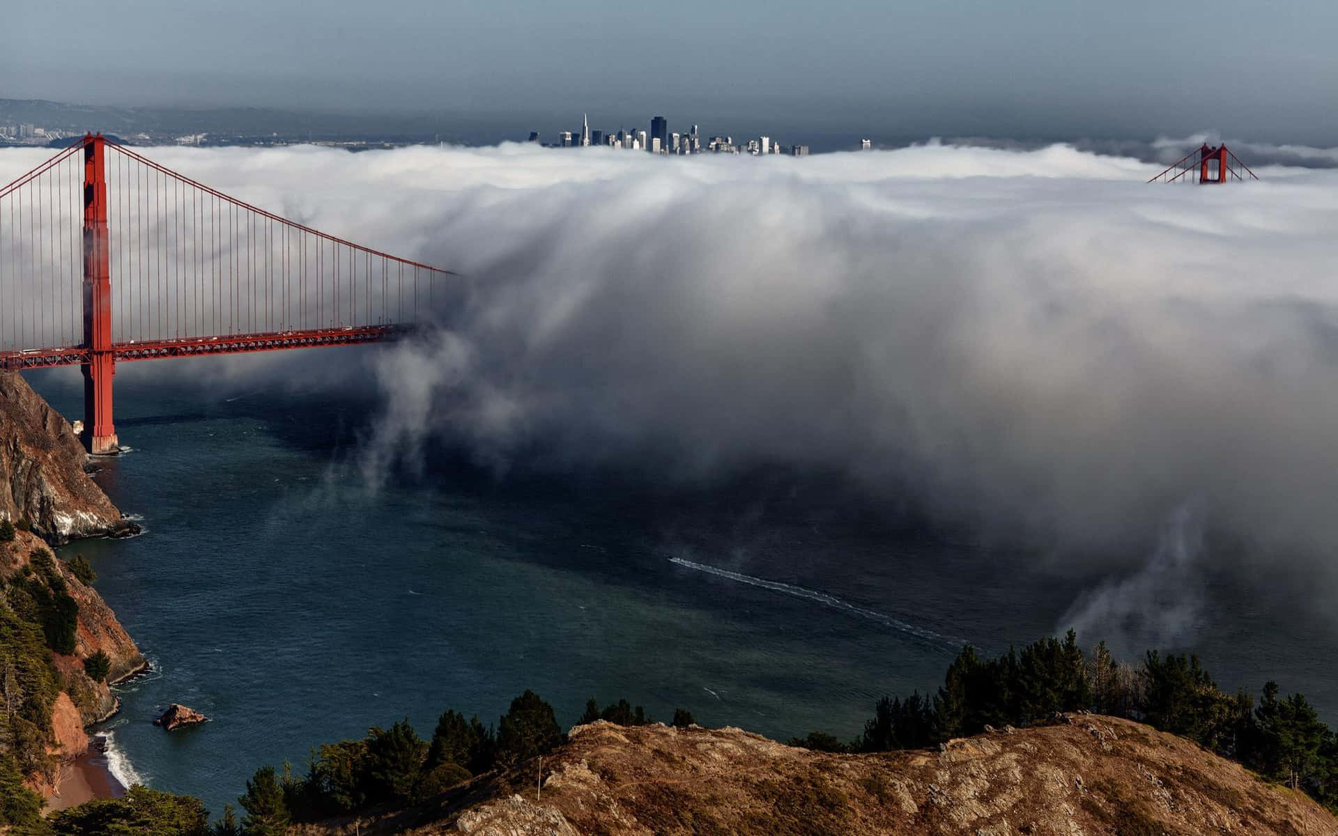 San Francisco Laptop Fog Wallpaper