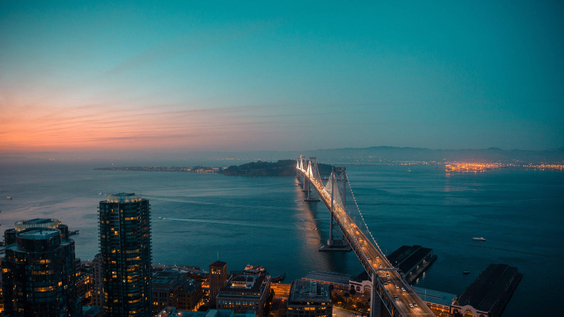 San Francisco Skyline At Dusk Wallpaper