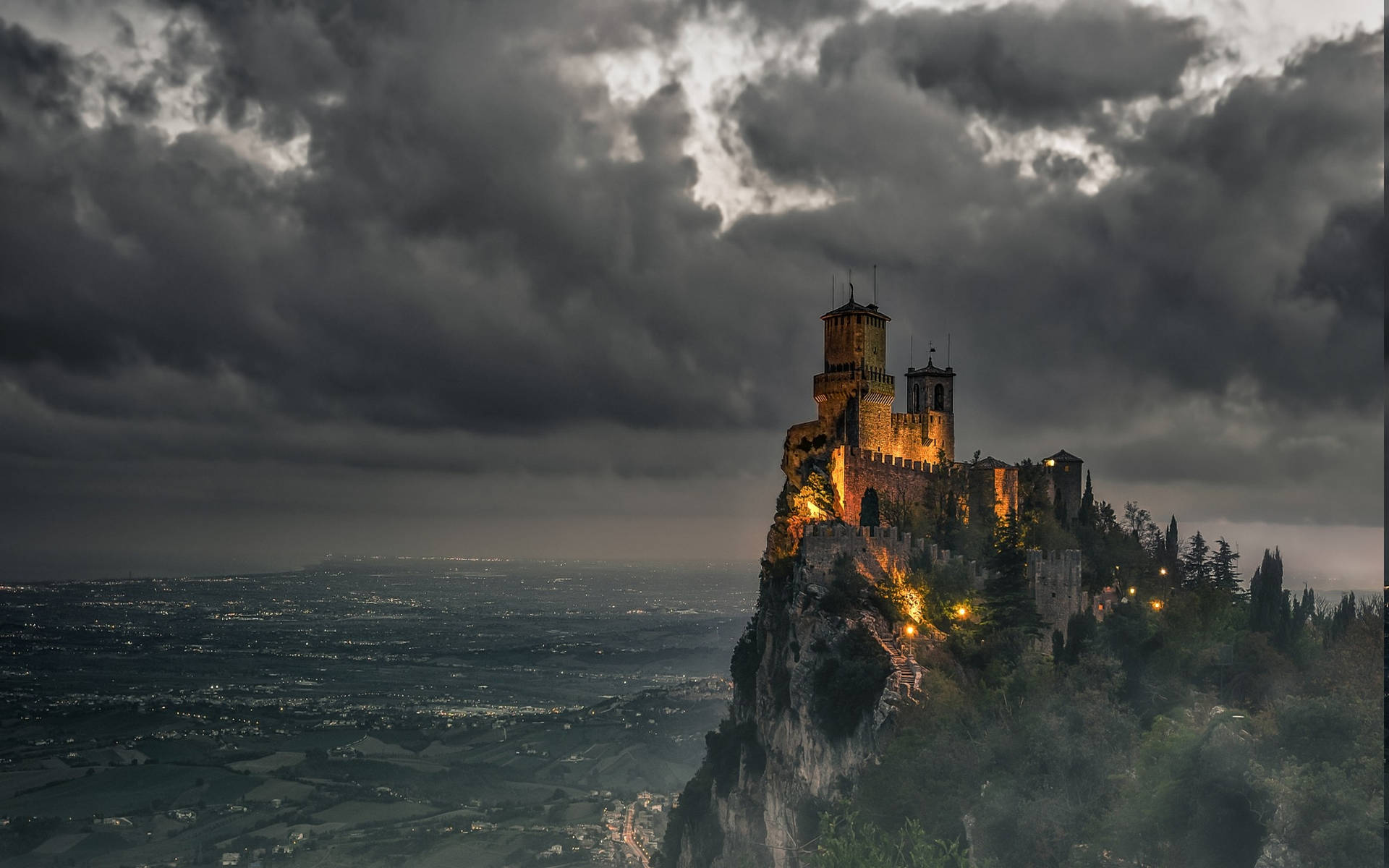 Trestorres De San Marino Fondo de pantalla