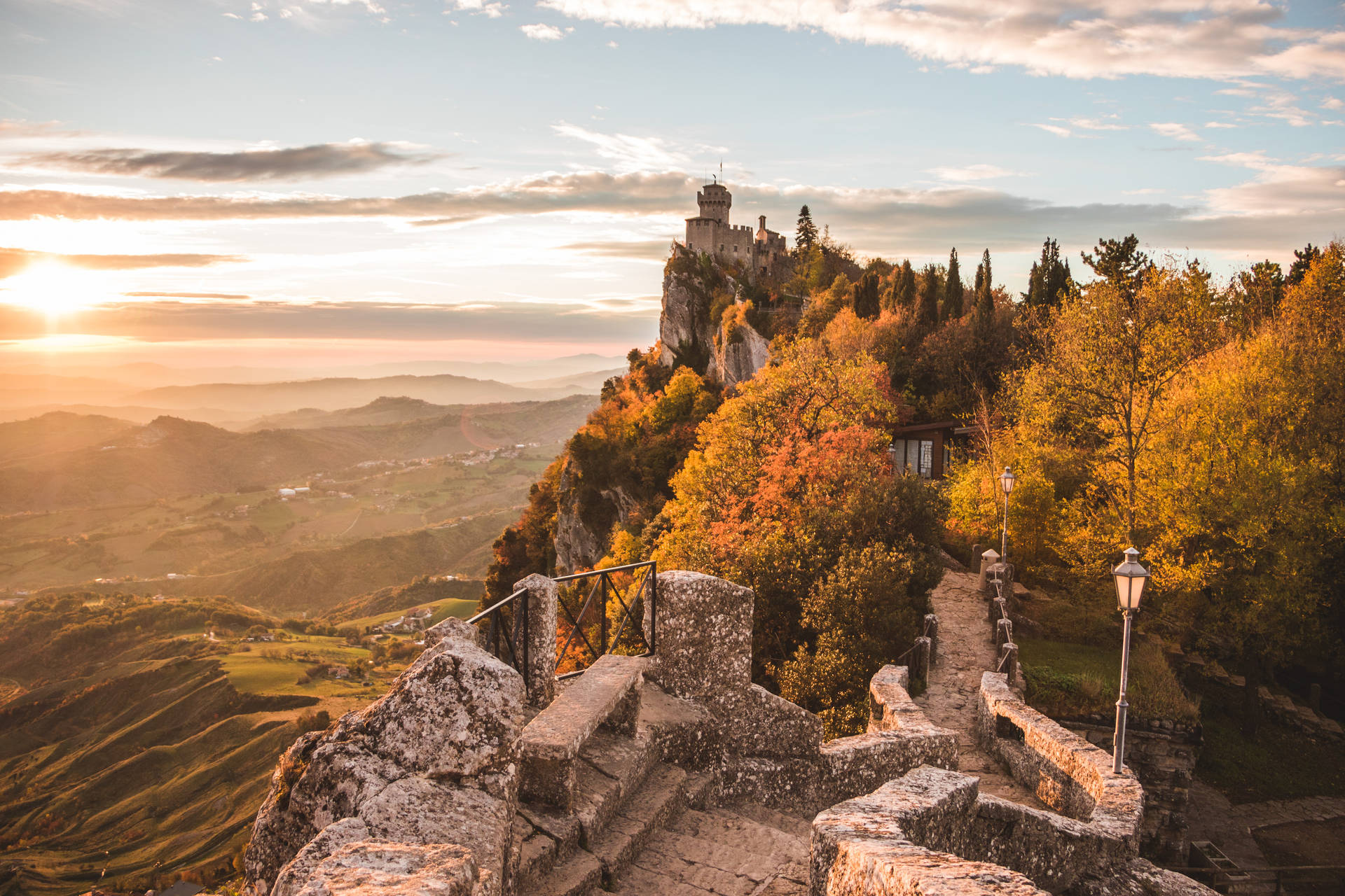 Castillotitano De San Marino Fondo de pantalla