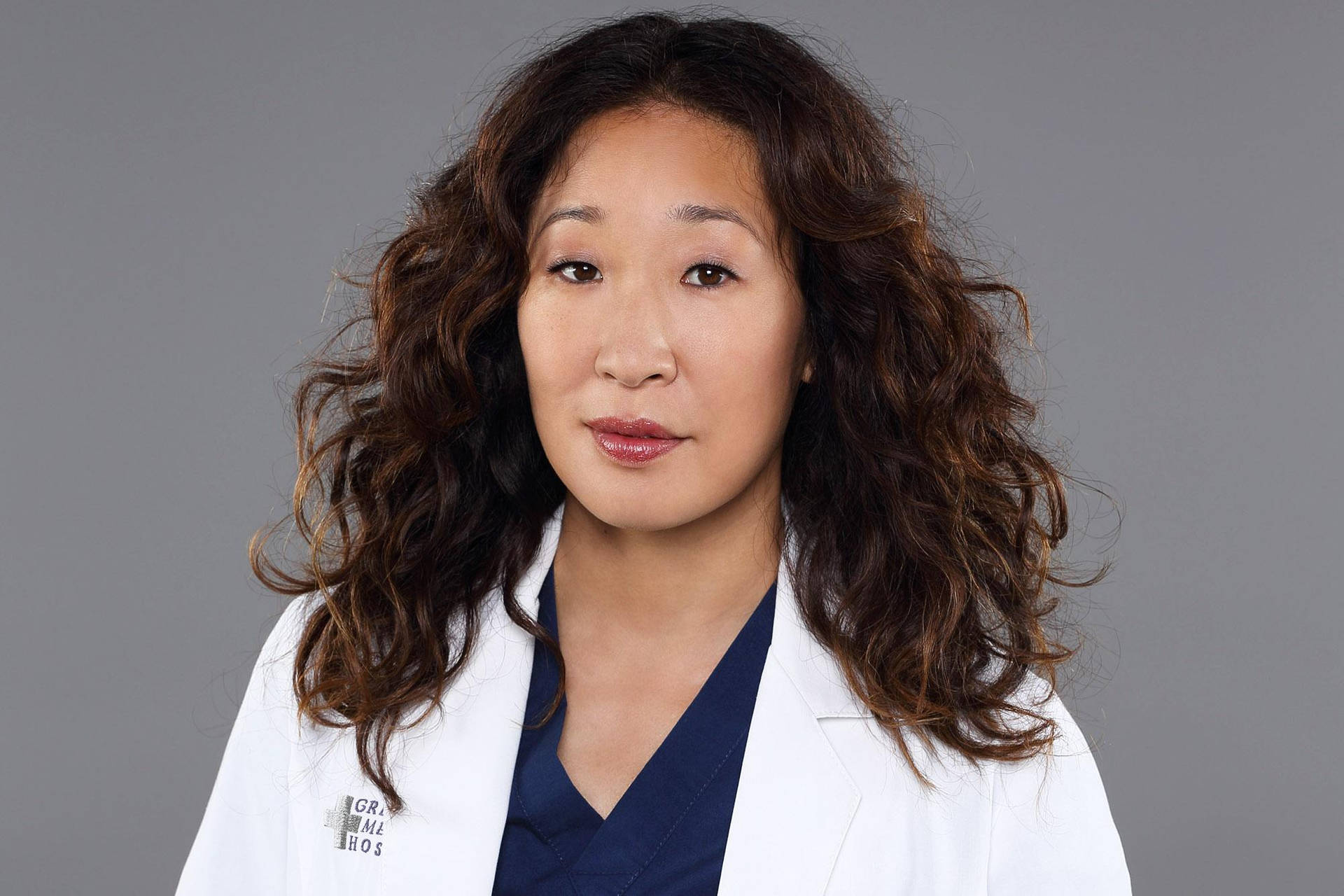 Sandra Oh som læge Cristina Yang Wallpaper