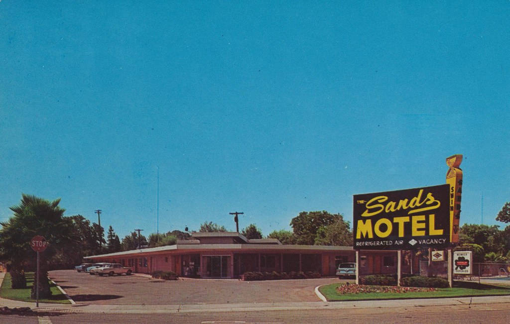 Sands Motel At Sacramento Wallpaper