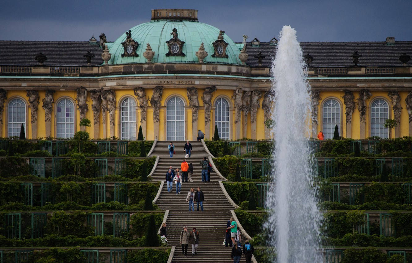 Sanssouci Palace Fountain Potsdam Picture