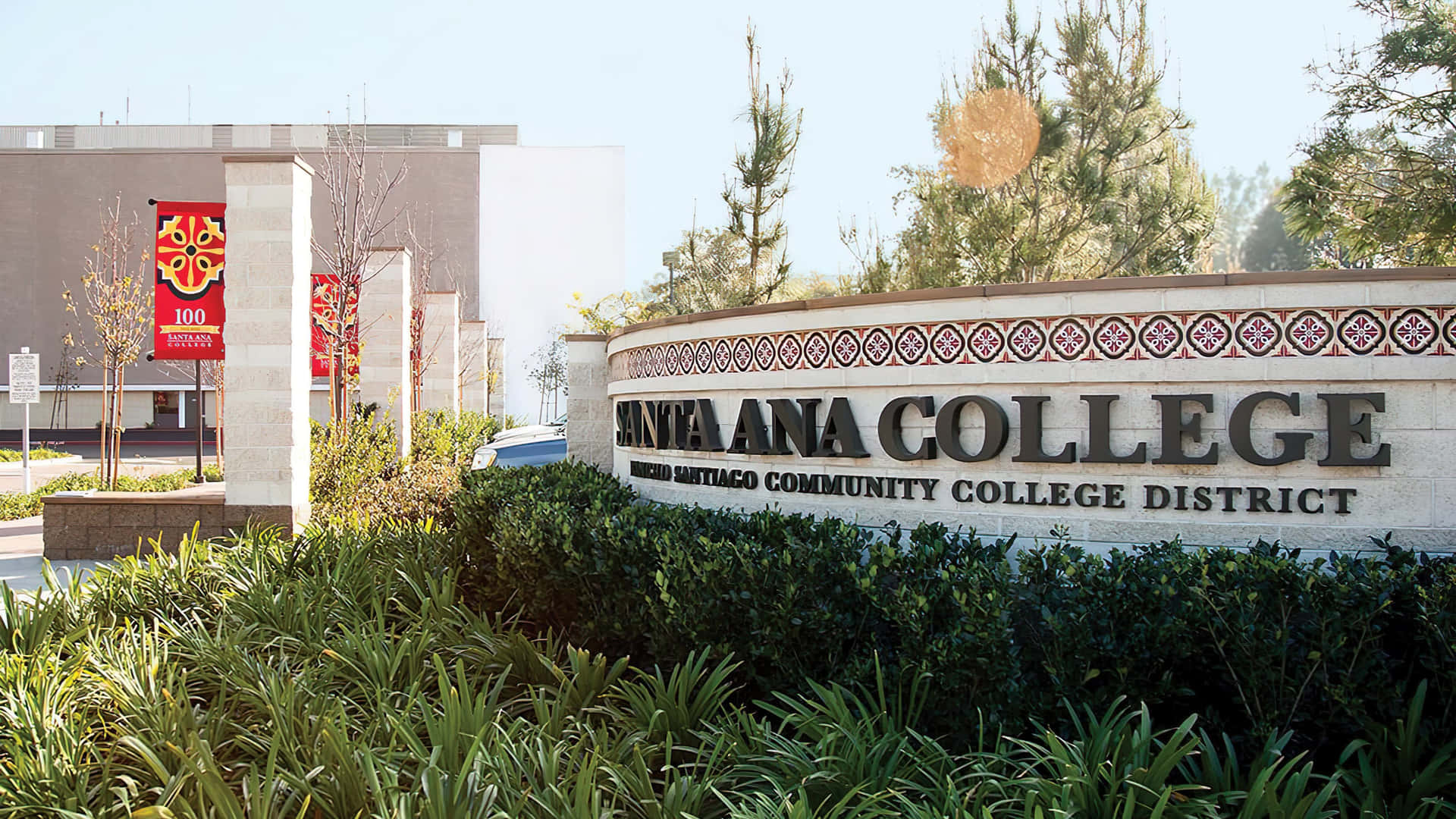 Santa Ana College Signage, California Wallpaper
