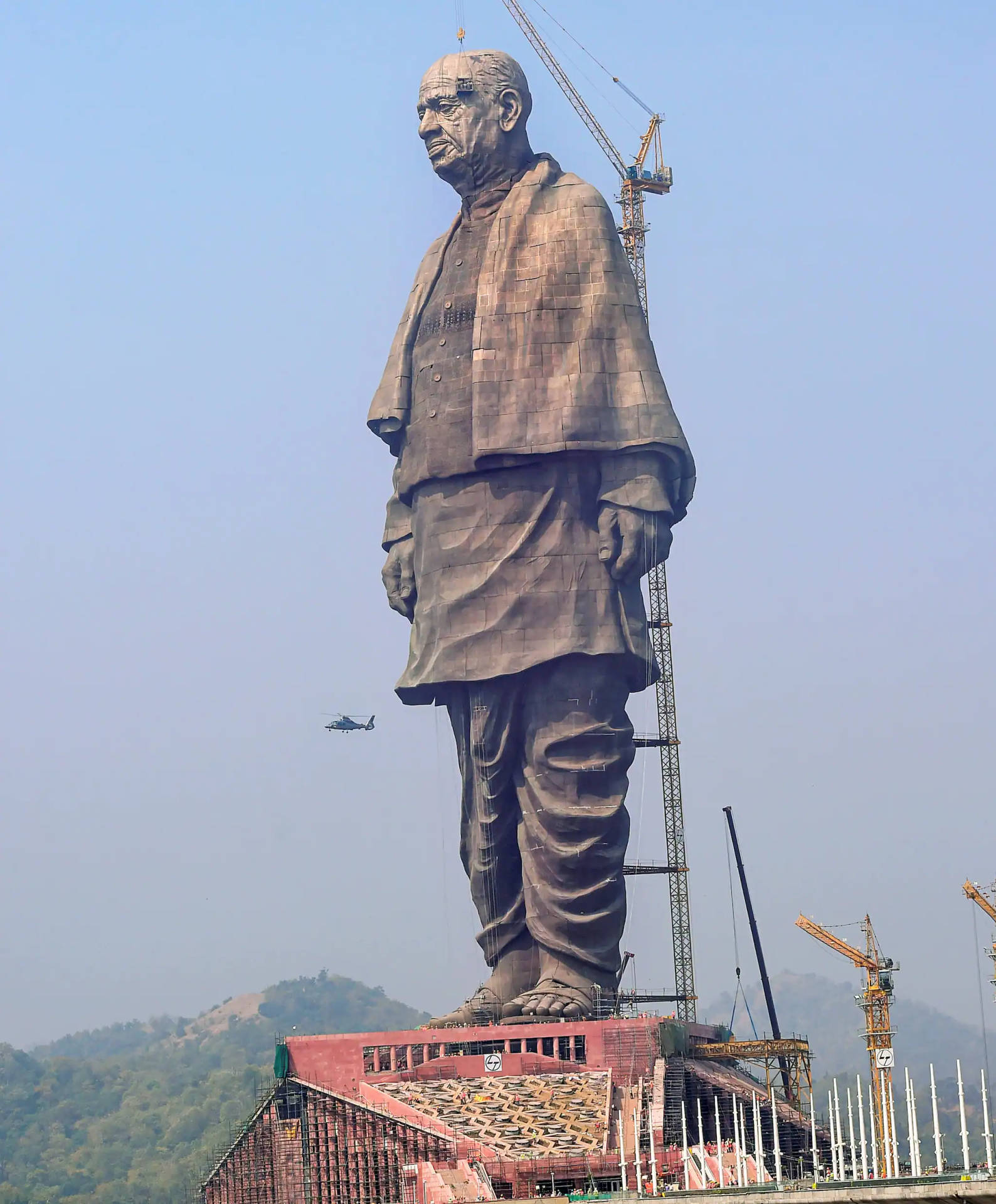 Estátuade Sardar Patel Em Construção Fondo de pantalla