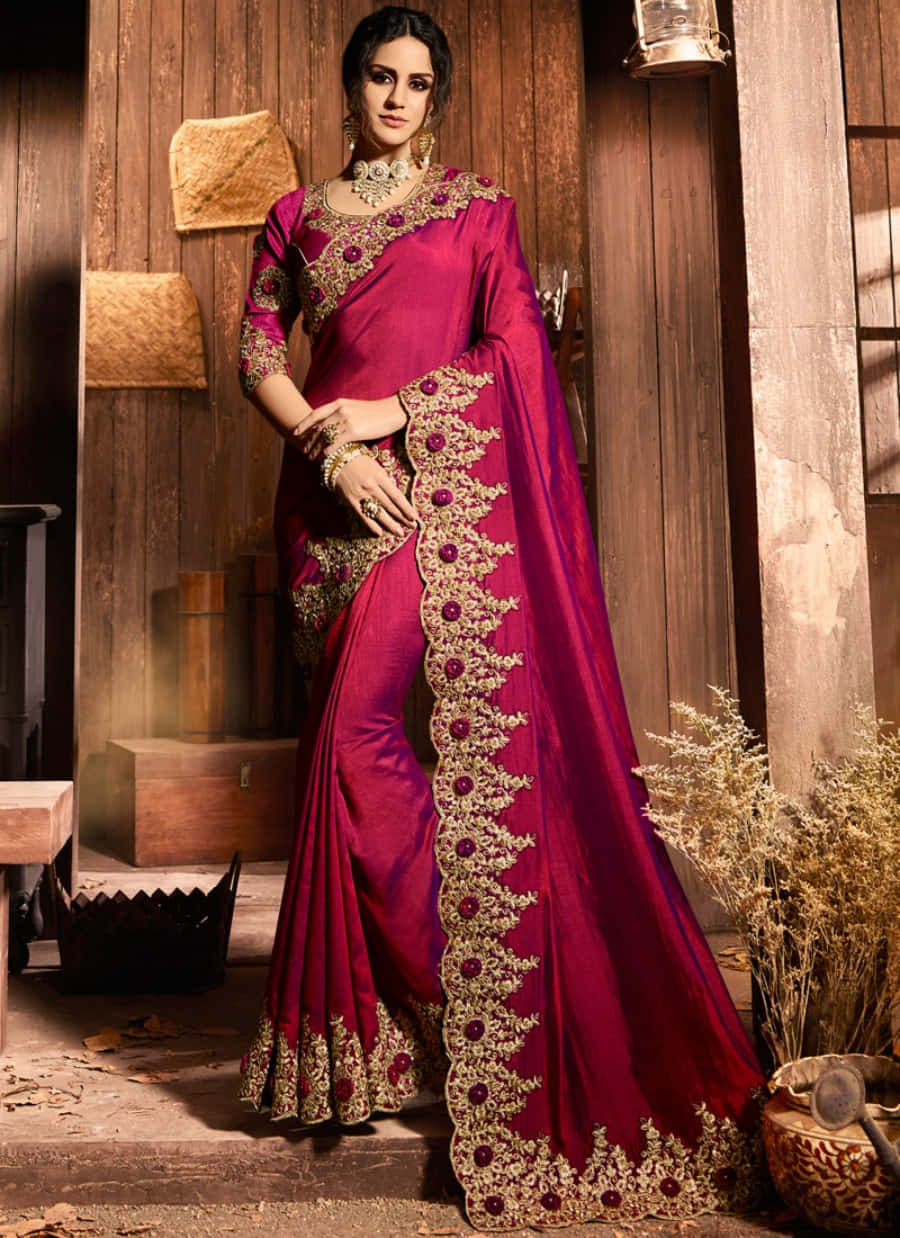 Elegant Crimson Georgette Bollywood Saree