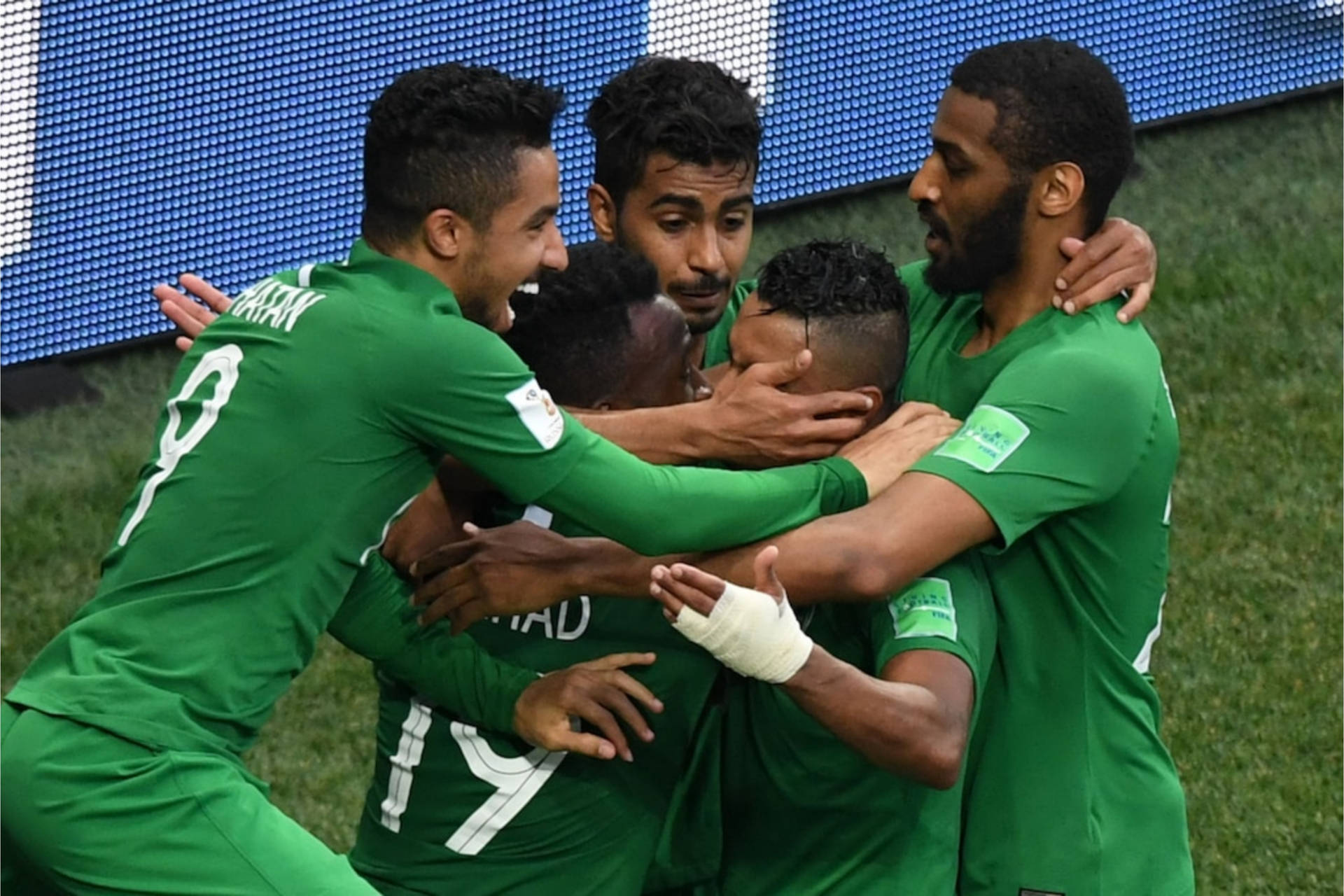 Equipanacional De Futebol Da Arábia Saudita - Gol De Aldawsari. Papel de Parede