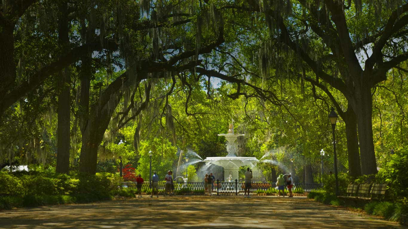 Welcome to Savannah, A City Rich in History and Charm