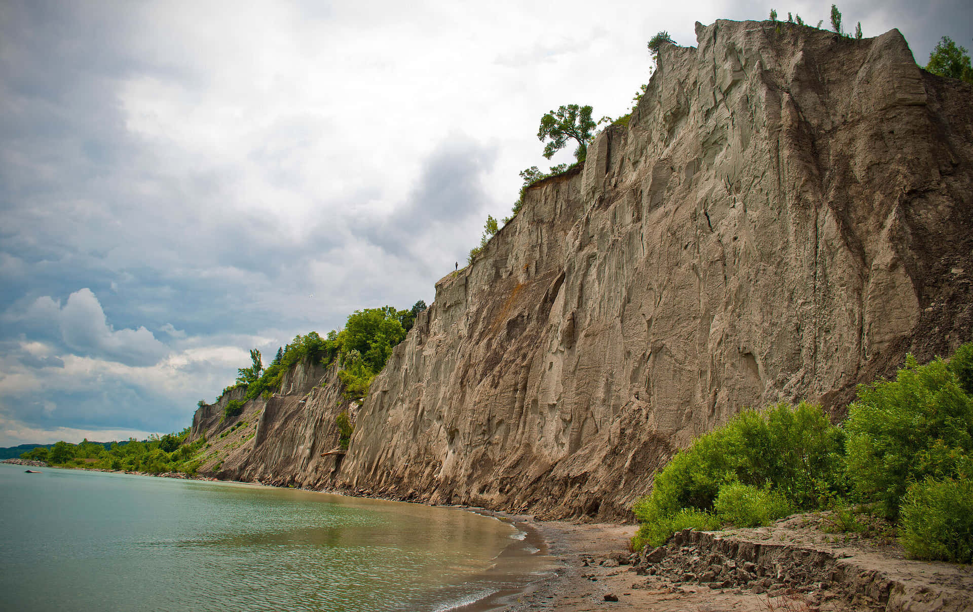 Scarborough_ Bluffs_ Cliffside_ View Wallpaper