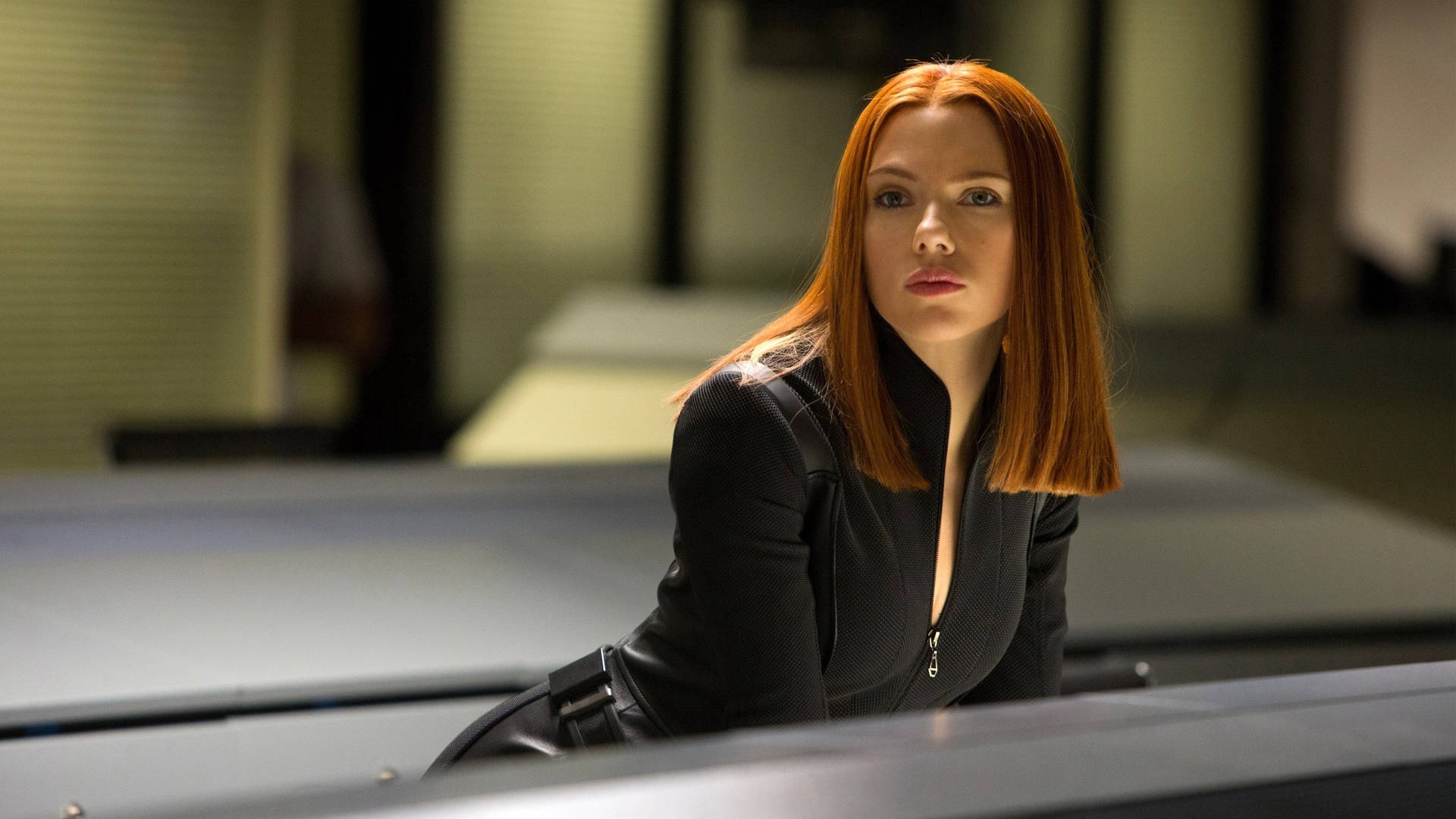 Scarlett Johansson i hendes ikoniske rolle som Black Widow pryder denne tapet. Wallpaper