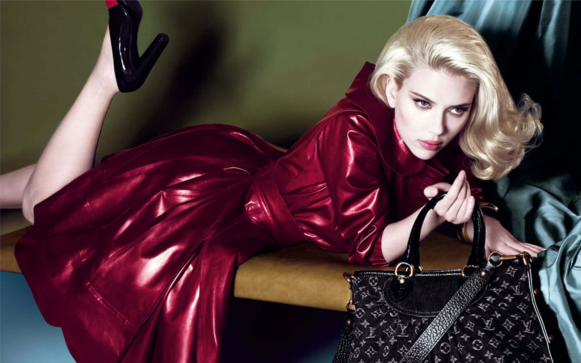 Scarlett Johansson Modeling Louis Vuitton Handbag Background