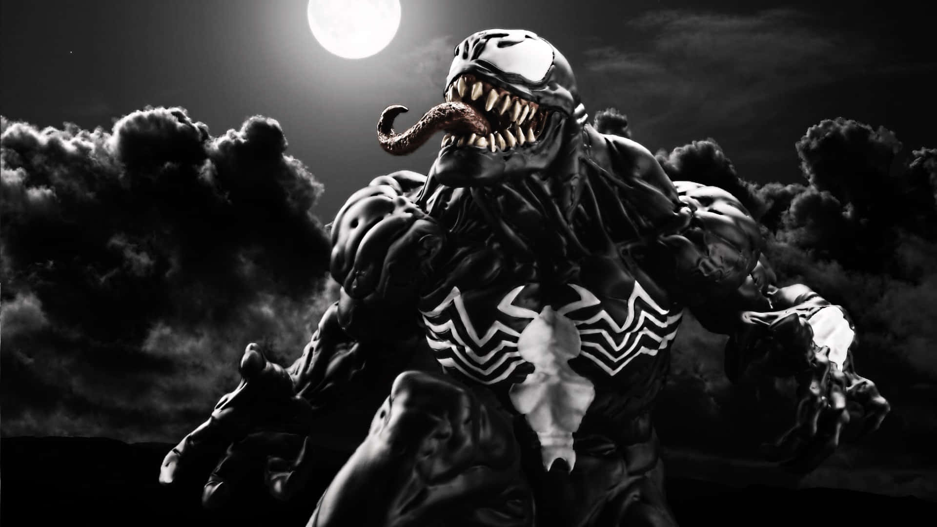 Menacing Venom Close-up Wallpaper