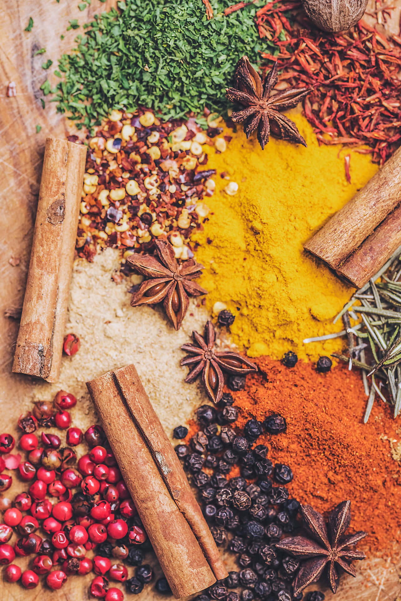 Scattered Essential Cooking Spices Wallpaper