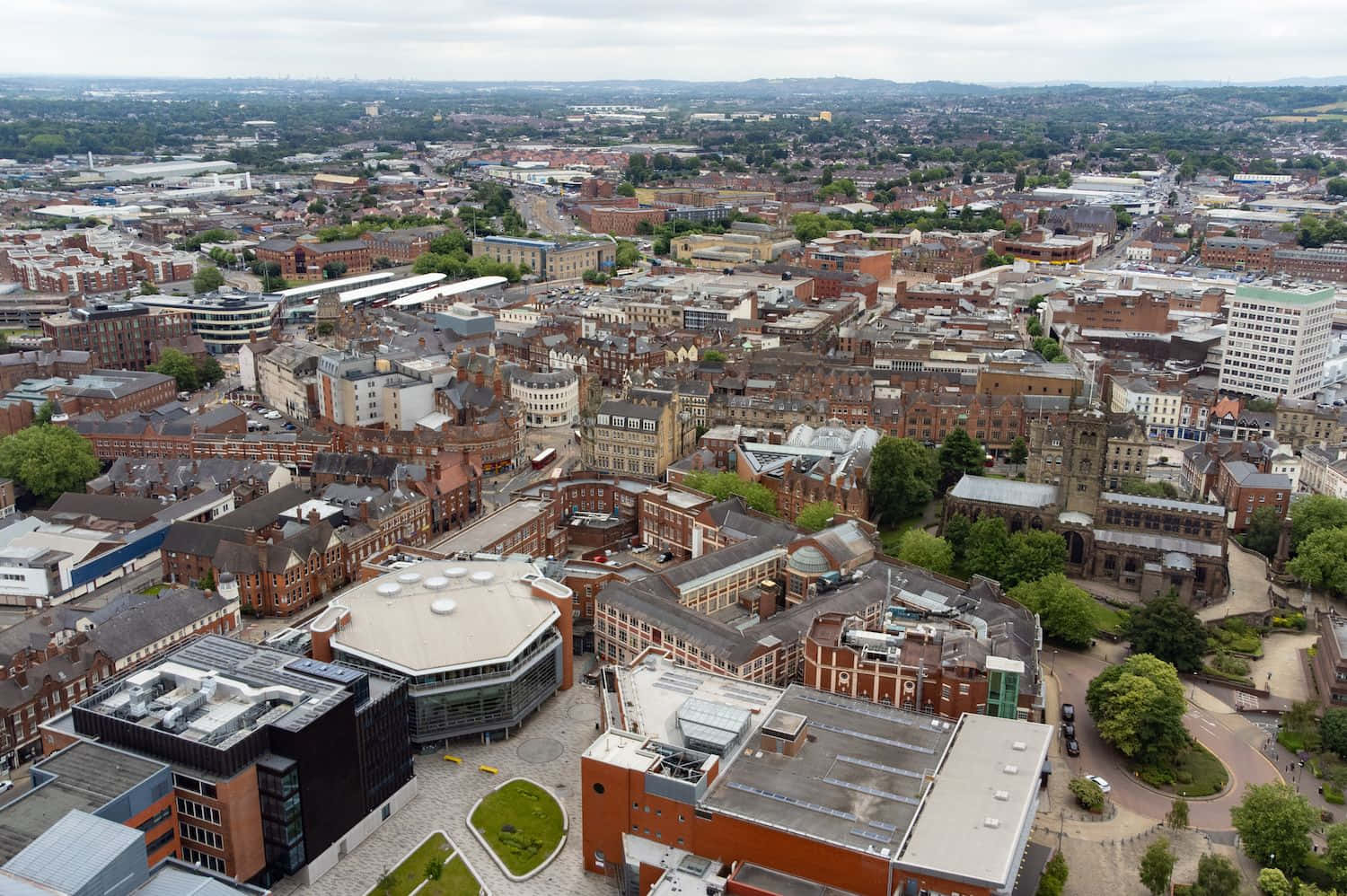 Kaunis Auringonlasku Historiallisen Wolverhamptonin Yllä, Englanti. Taustakuva