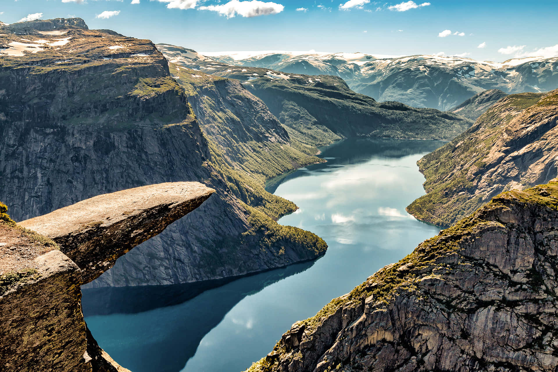 Majestic View from Trolltunga Rock Formation in Norway Wallpaper