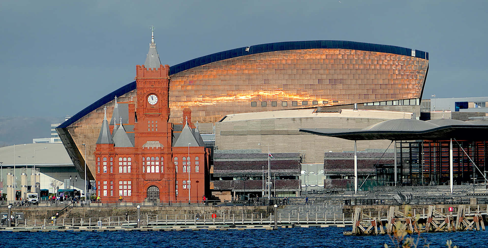 Scenic View Of Cardiff Bay At Sunset Wallpaper