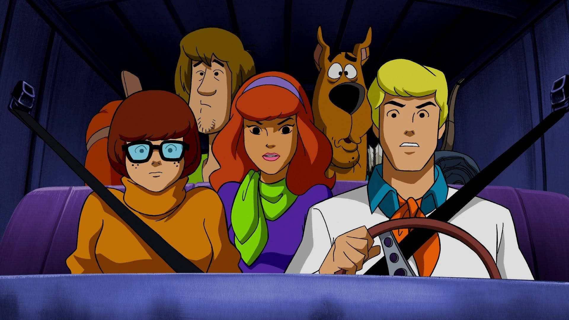 Scooby Doo Escapade With Mystery Machine Wallpaper