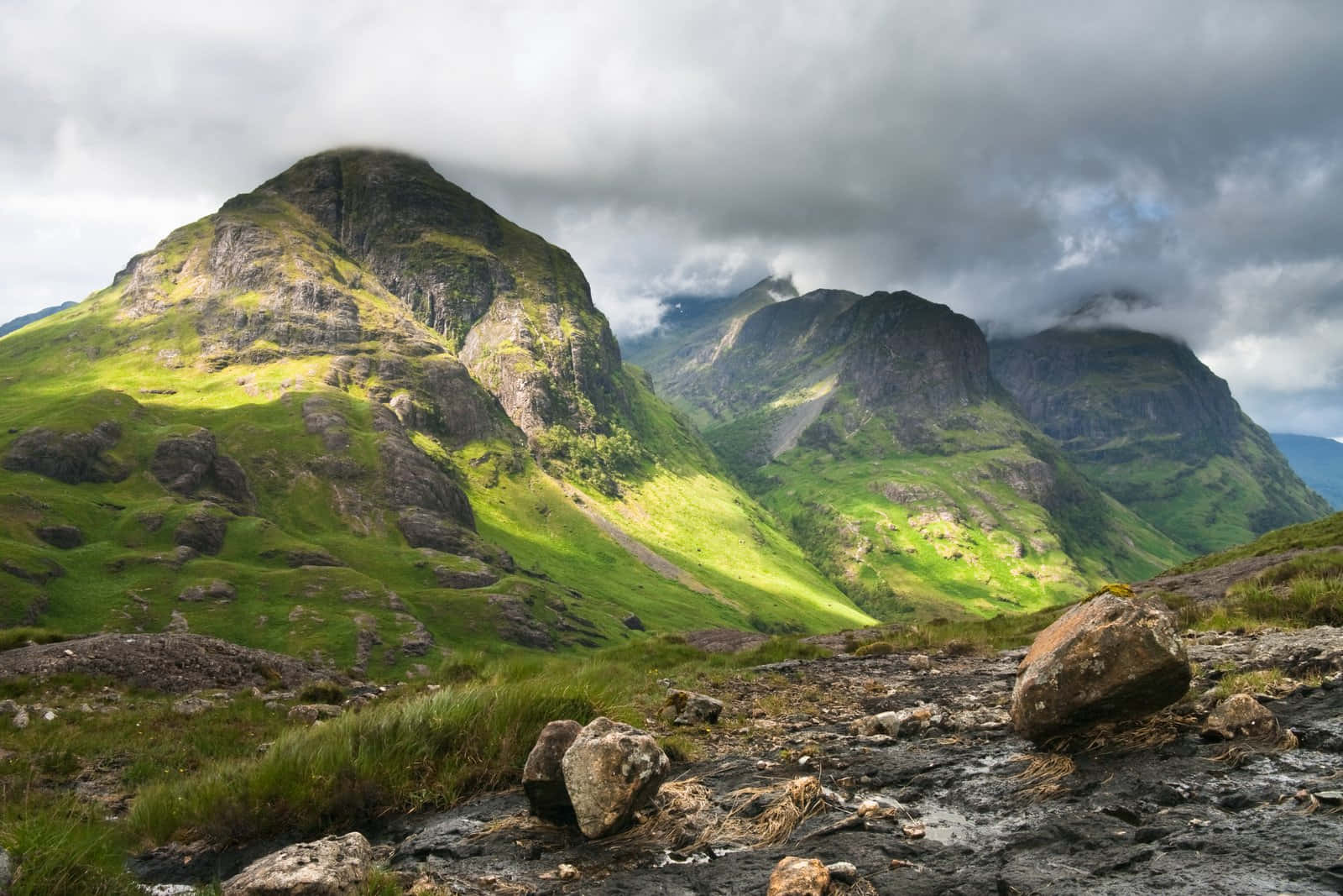 Scenic view of a beautiful Scottish landscape