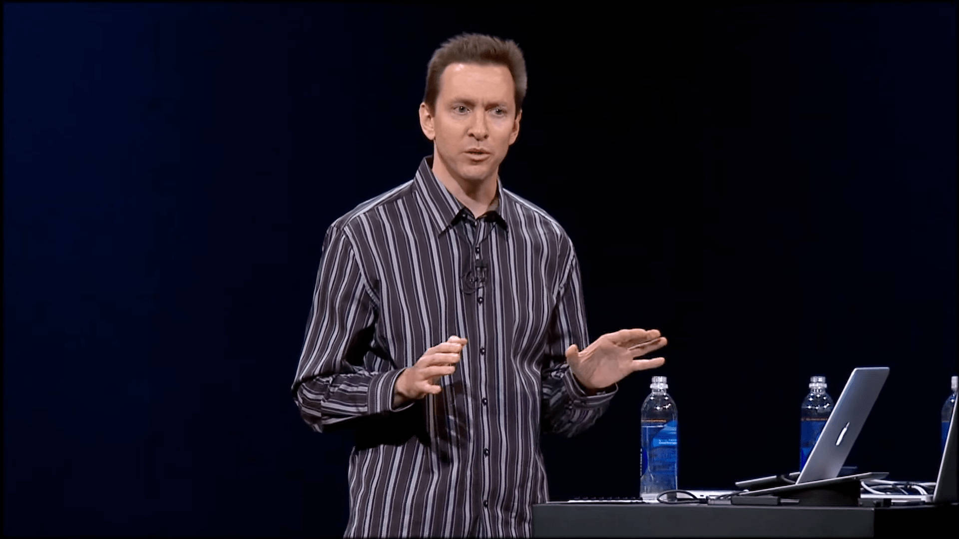 Scott Forstall In A Striped Shirt Picture