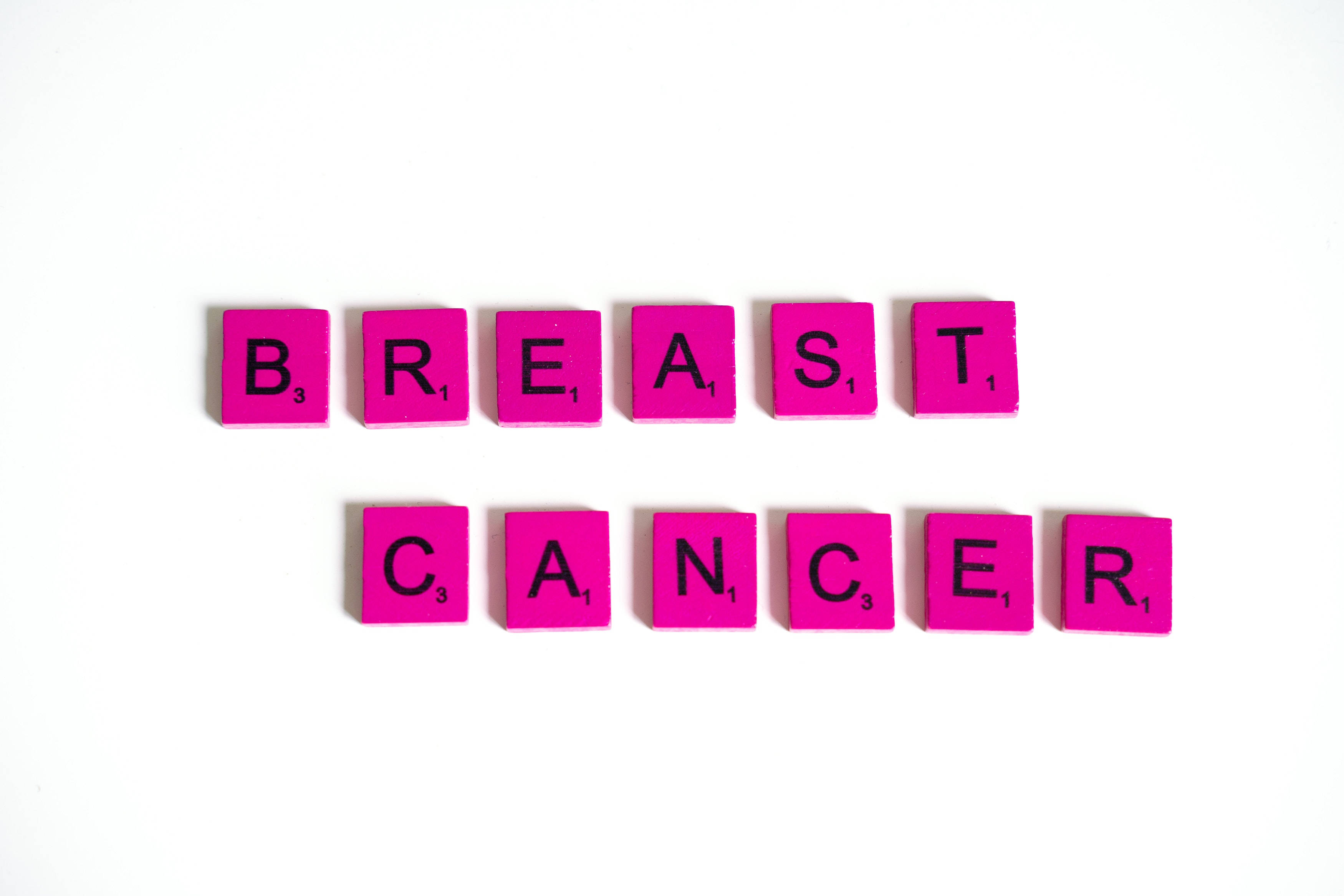Scrabblebuchstaben Brustkrebs-bewusstsein Wallpaper