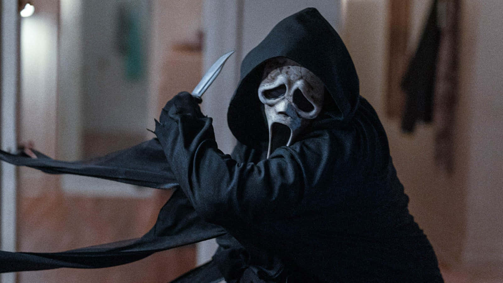 Scream6 Ghostface Knife Attack Wallpaper