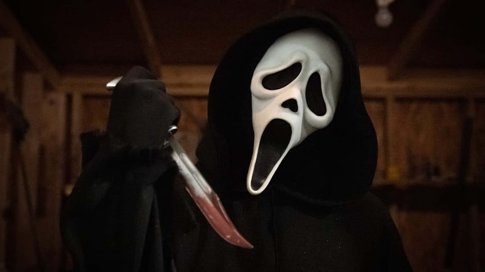 Scream6 Ghostface Knife Threat Wallpaper