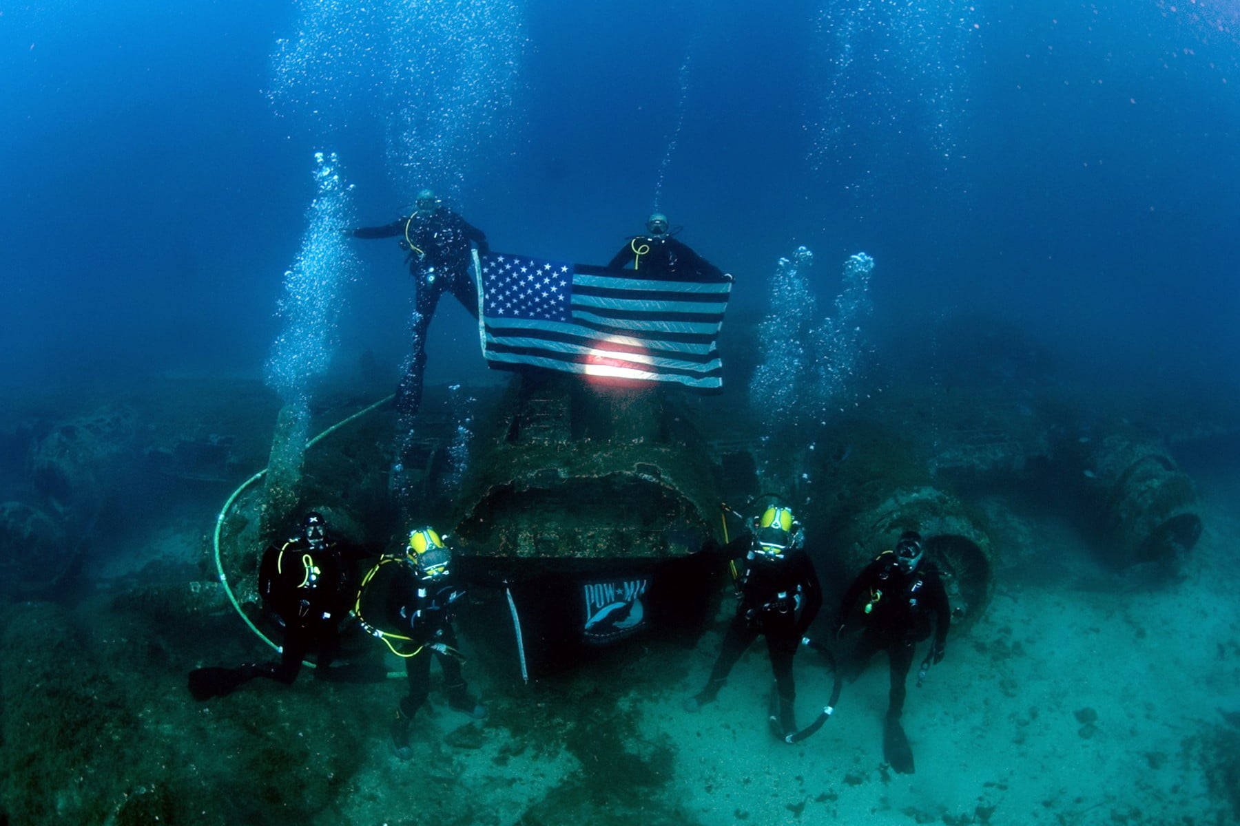 Scuba Diving American Flag Wallpaper