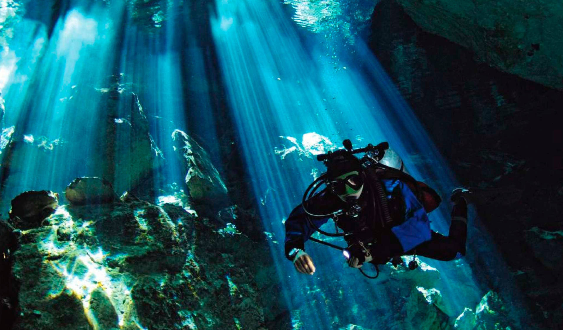 Scuba Diving Yucatan Mexico Wallpaper