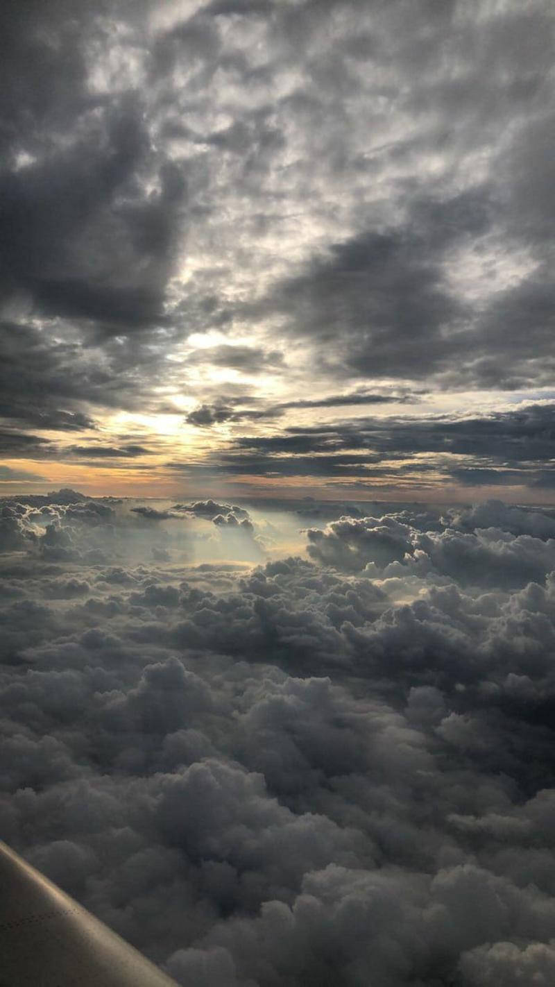 Sea Of Clouds Aesthetic iPhone 11 Wallpaper