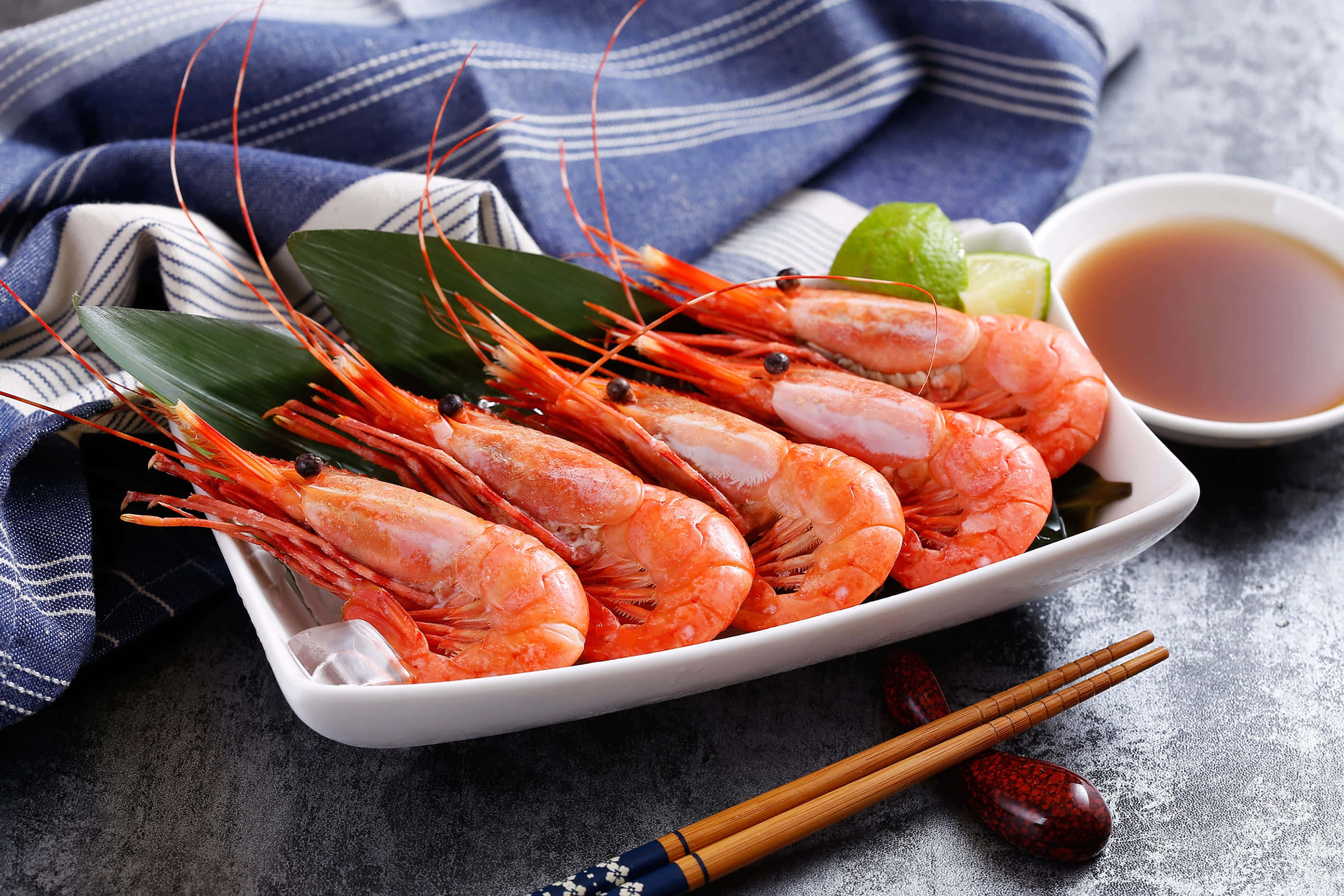 Enjoy Fresh and Delicious Seafood