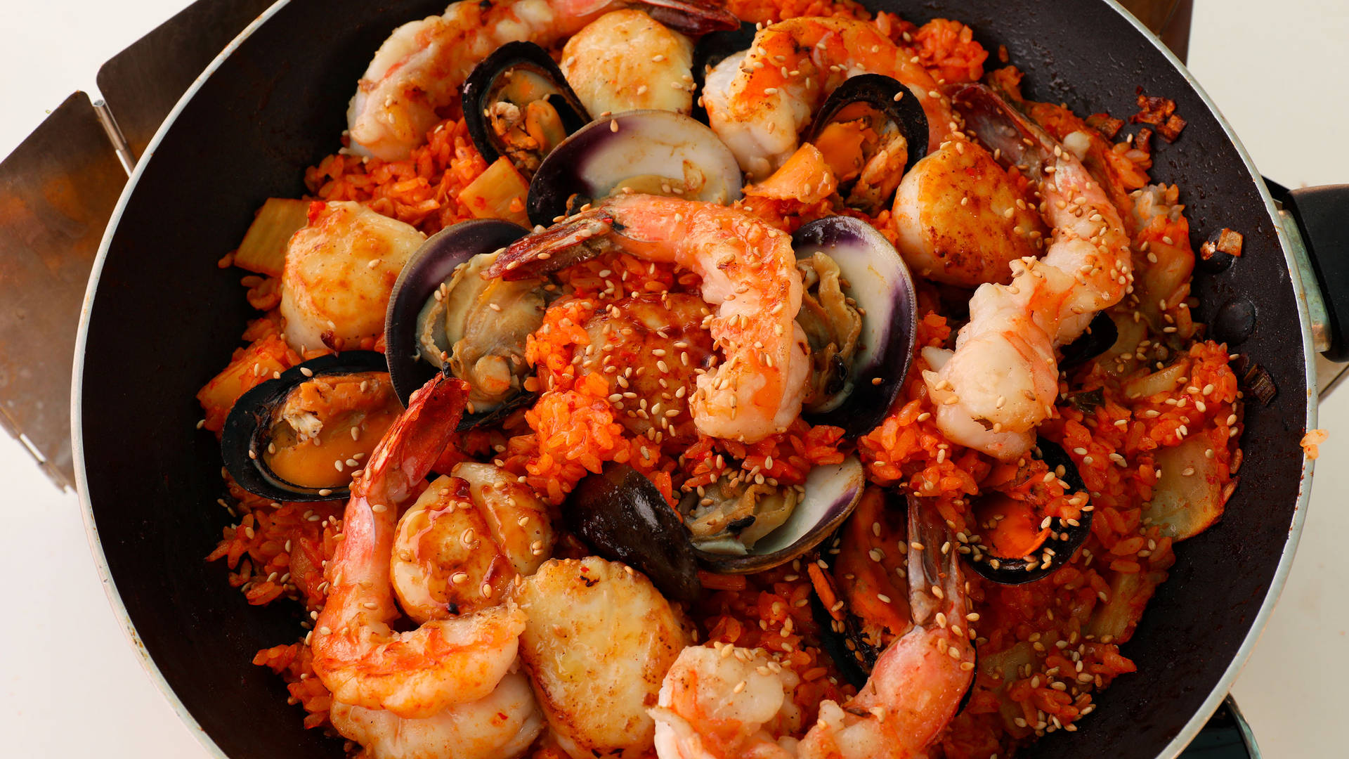 Seafood Shrimp With Kimchi Wallpaper