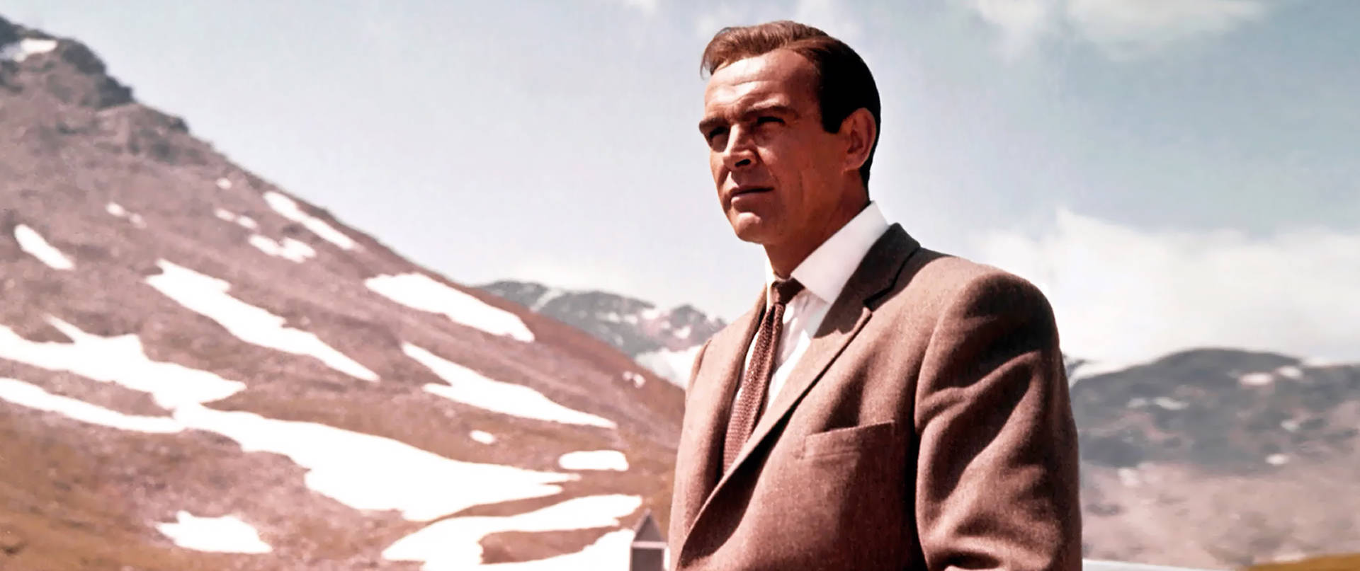Sean Connery As James Bond Wallpaper