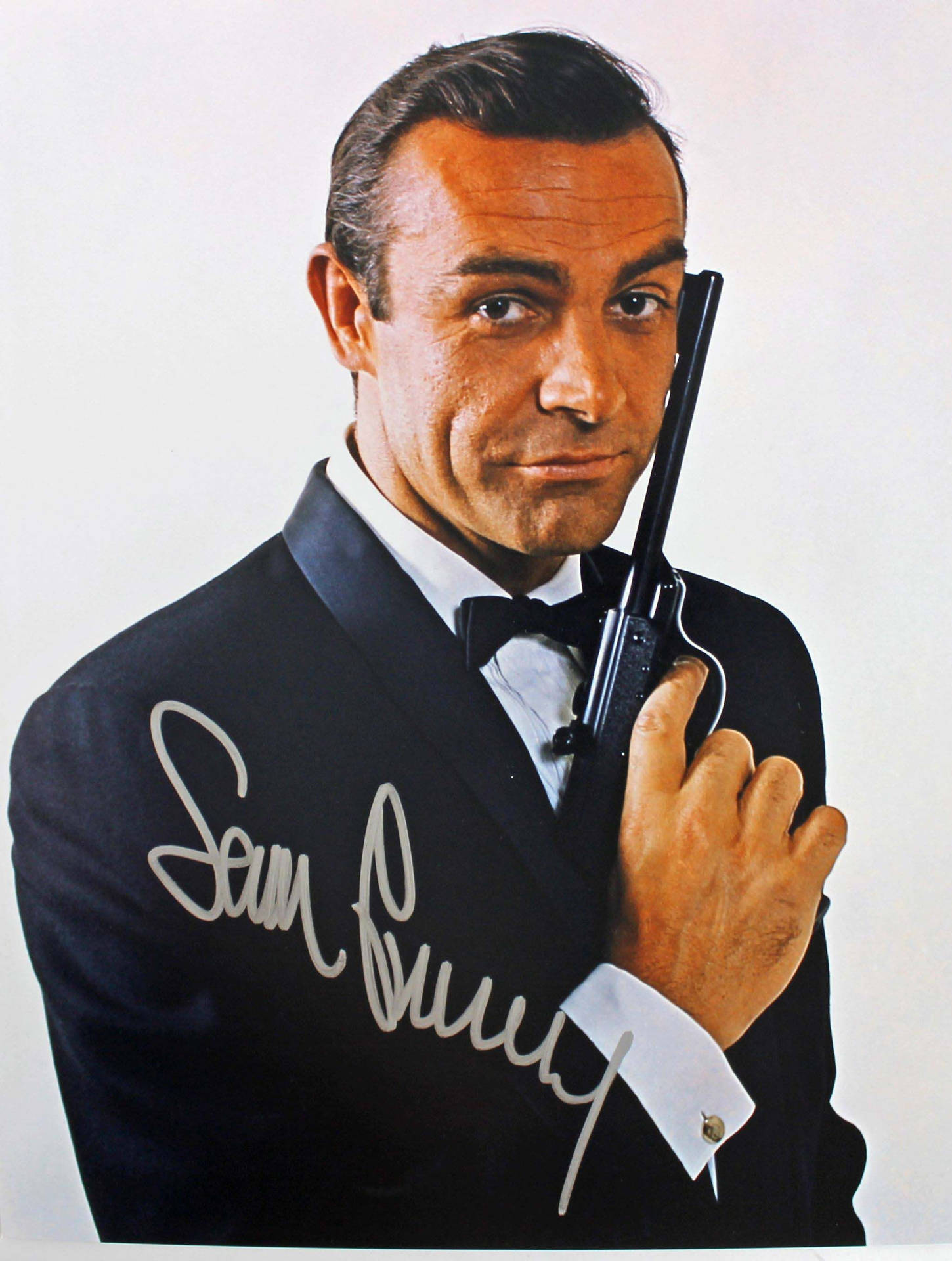 Sean Connery With Handgun Wallpaper