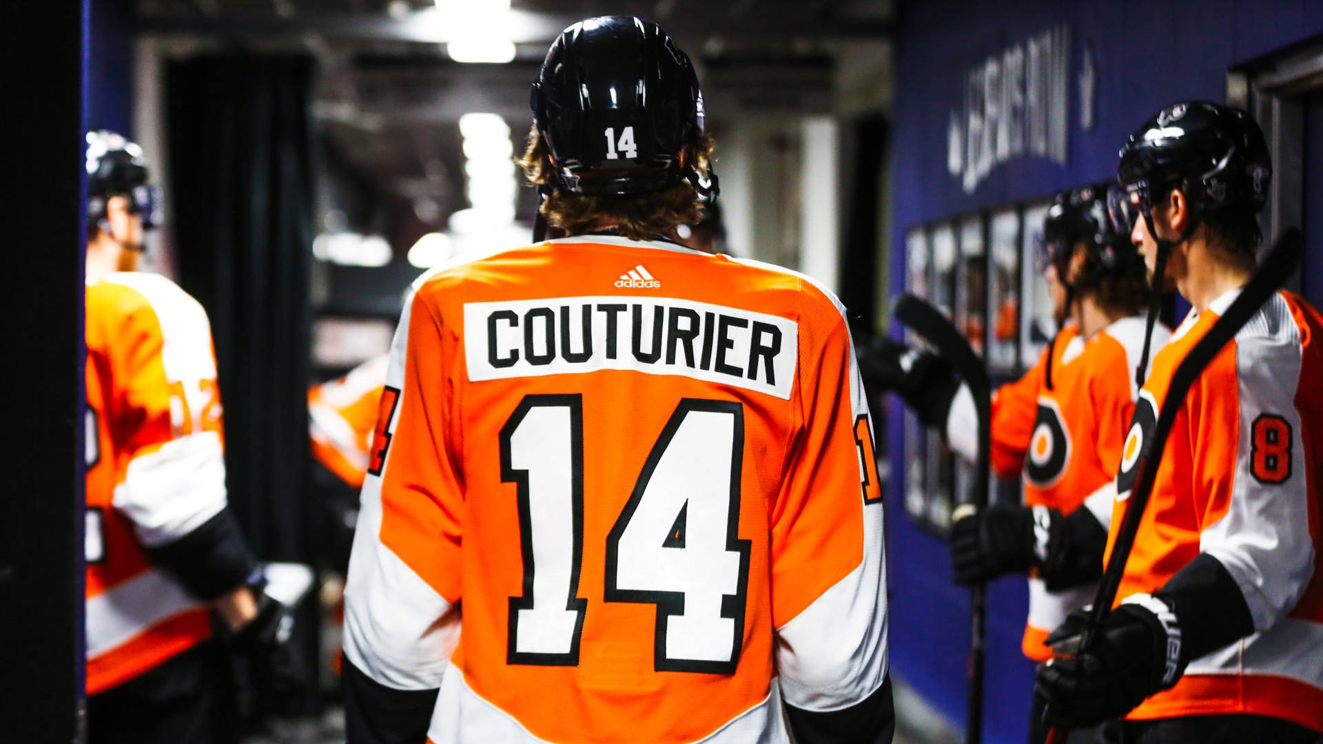 Sean Couturier Back View Wallpaper