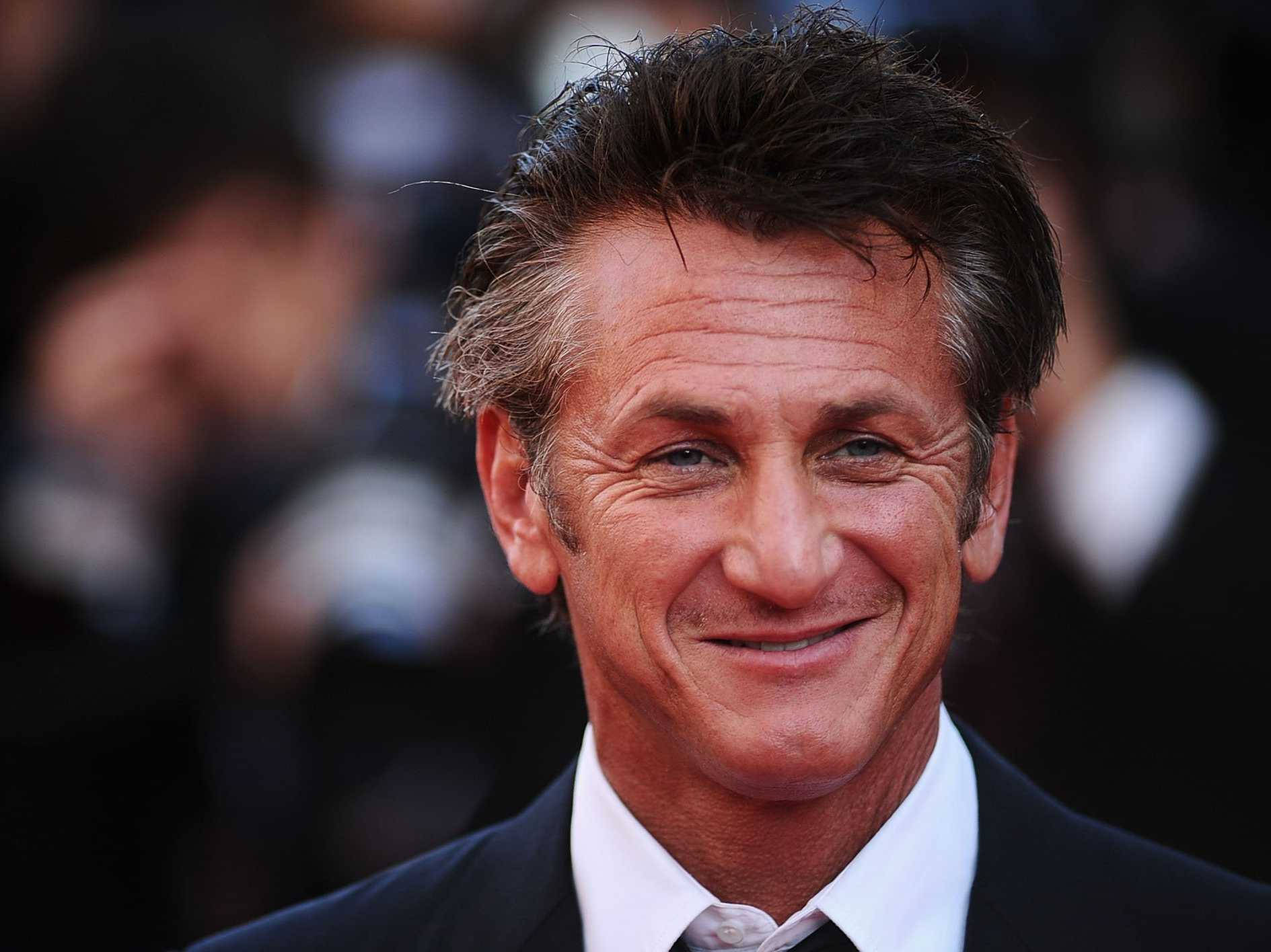 Sean Penn American Actor Film Director Wallpaper