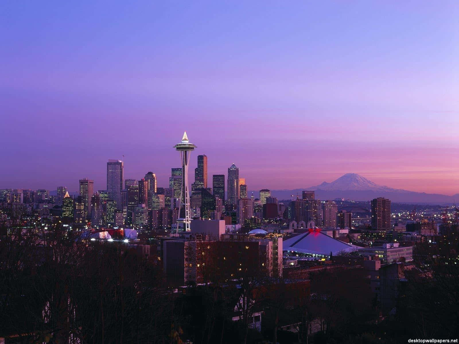 Lascautivantes Luces De Seattle En La Noche. Fondo de pantalla