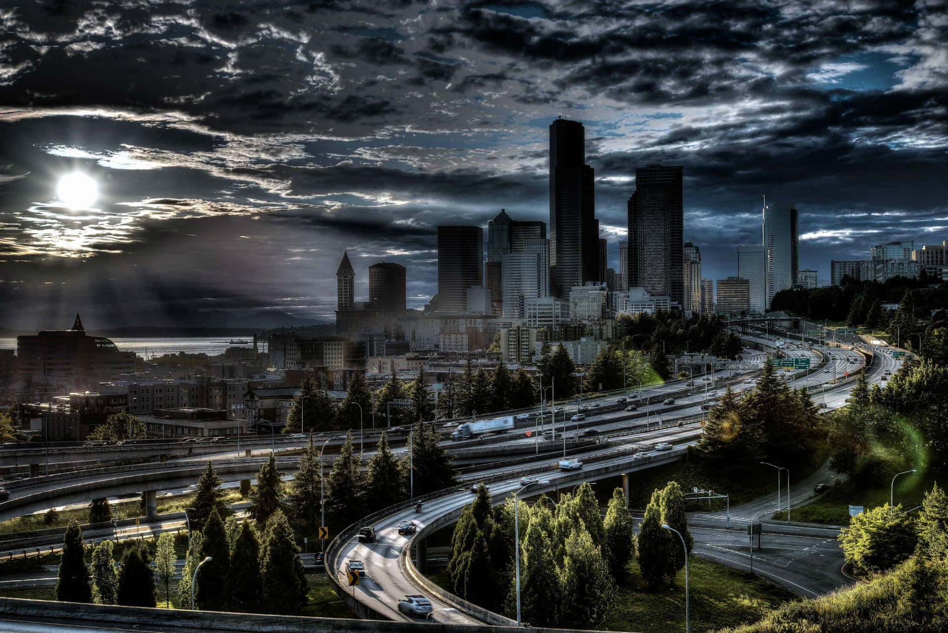 Den storslåede udsigt over Seattle om natten Wallpaper