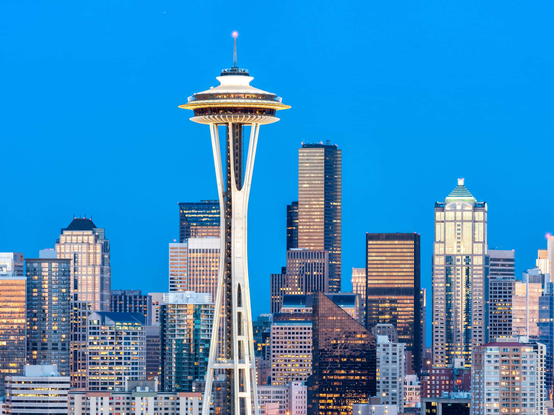 Seattle Space Needle Skyline Dusk Wallpaper