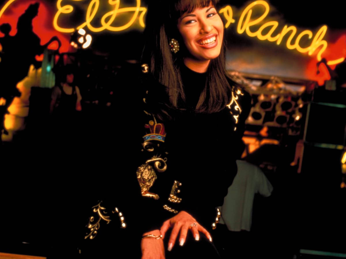 Selena Quintanilla El Dorado Ranch Wallpaper