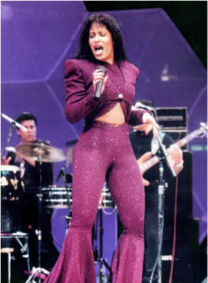 Selena Quintanilla Performingon Stage PNG