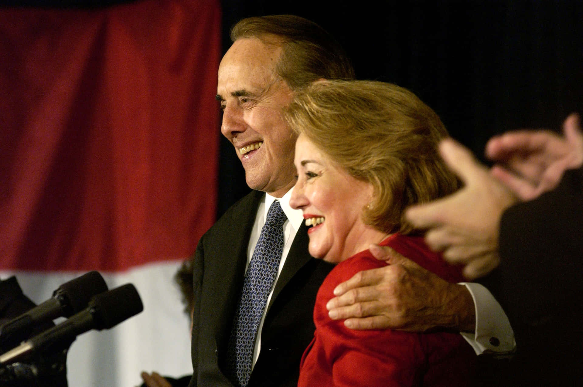 Senate Majority Leader Bob And Elizabeth Dole Wallpaper