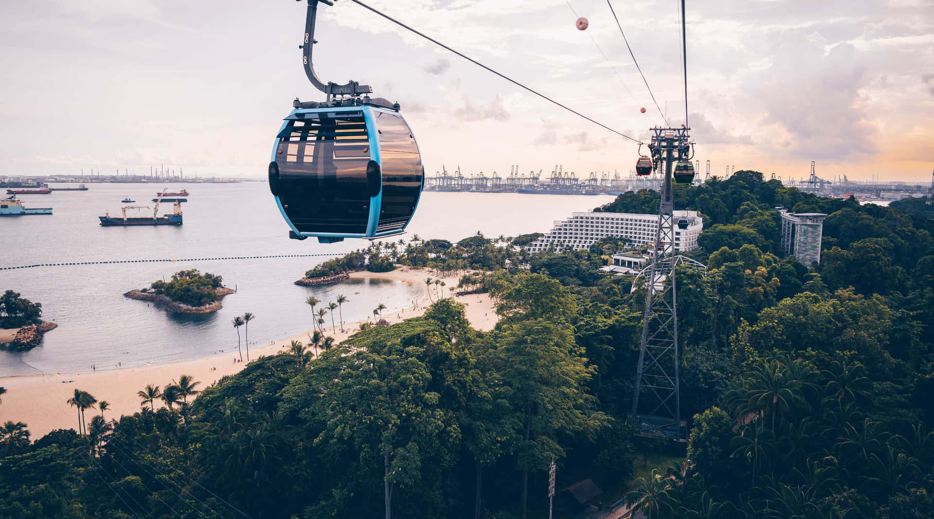 Vue Aérienne Du Téléphérique De Sentosa Au Coucher De Soleil Fond d'écran