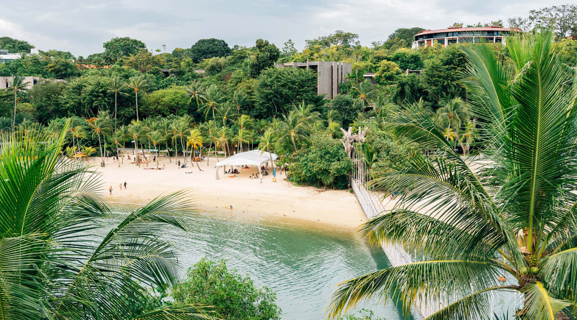 Vue De Plage Tropicale De L'île Sentosa Fond d'écran